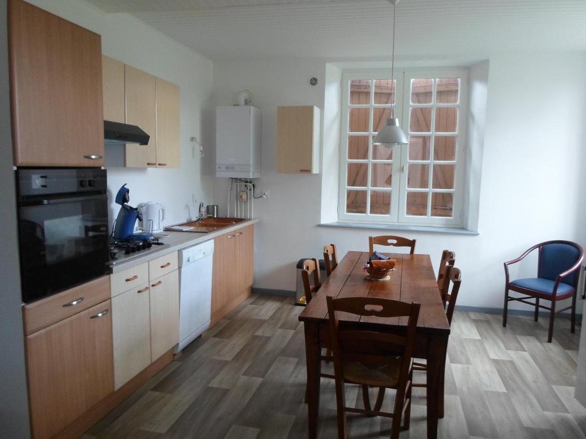 Relais Des Chaux Bed & Breakfast Saint-Jean-des-Ollieres ภายนอก รูปภาพ