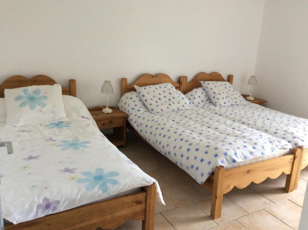 Relais Des Chaux Bed & Breakfast Saint-Jean-des-Ollieres ภายนอก รูปภาพ