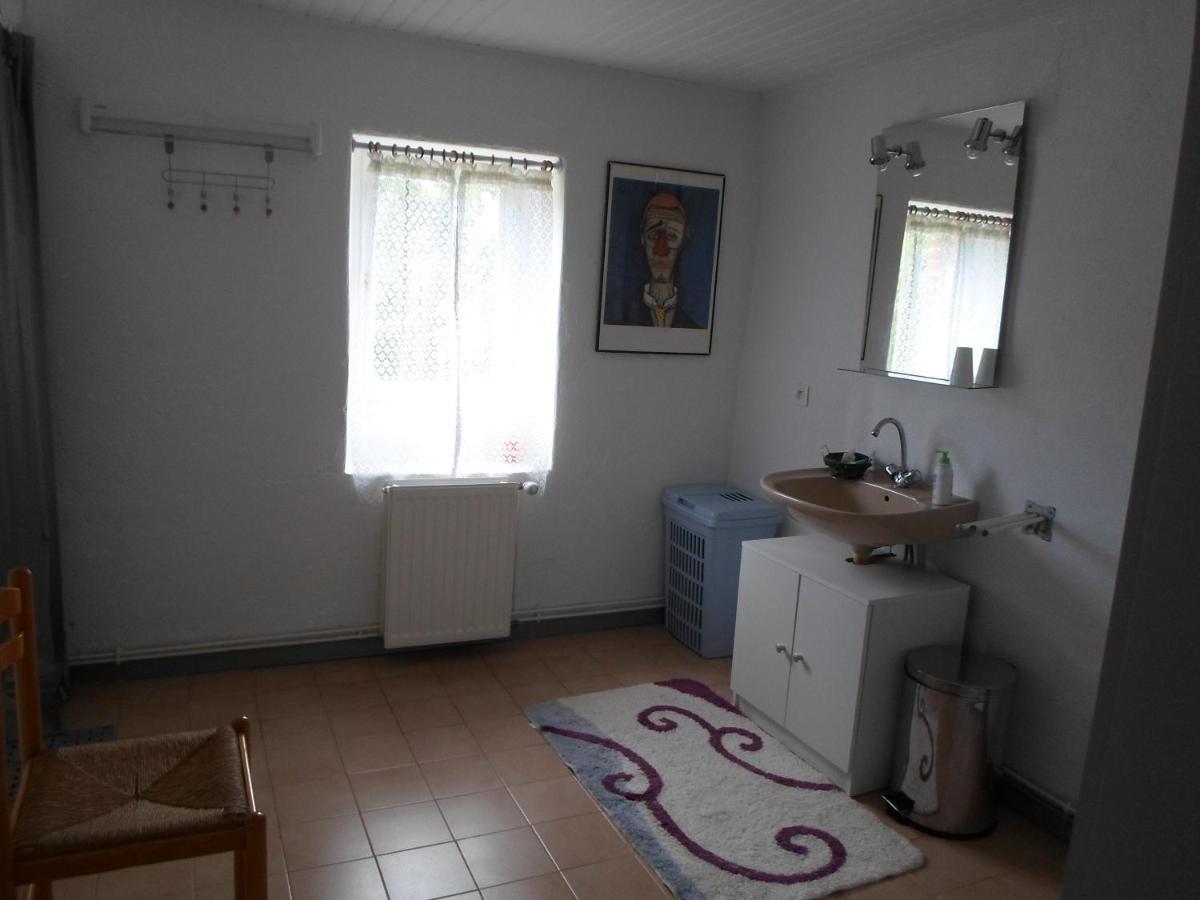 Relais Des Chaux Bed & Breakfast Saint-Jean-des-Ollieres ภายนอก รูปภาพ