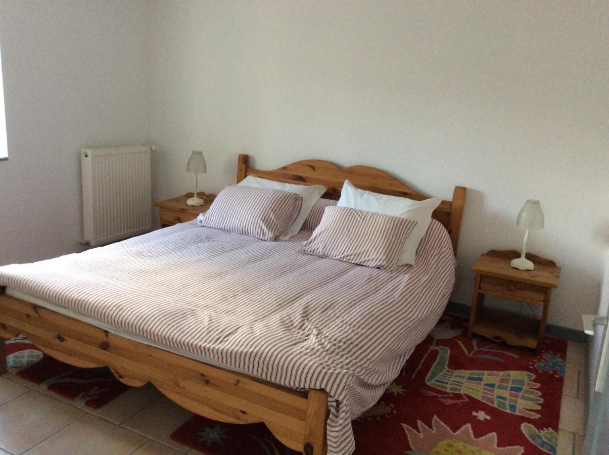 Relais Des Chaux Bed & Breakfast Saint-Jean-des-Ollieres ภายนอก รูปภาพ