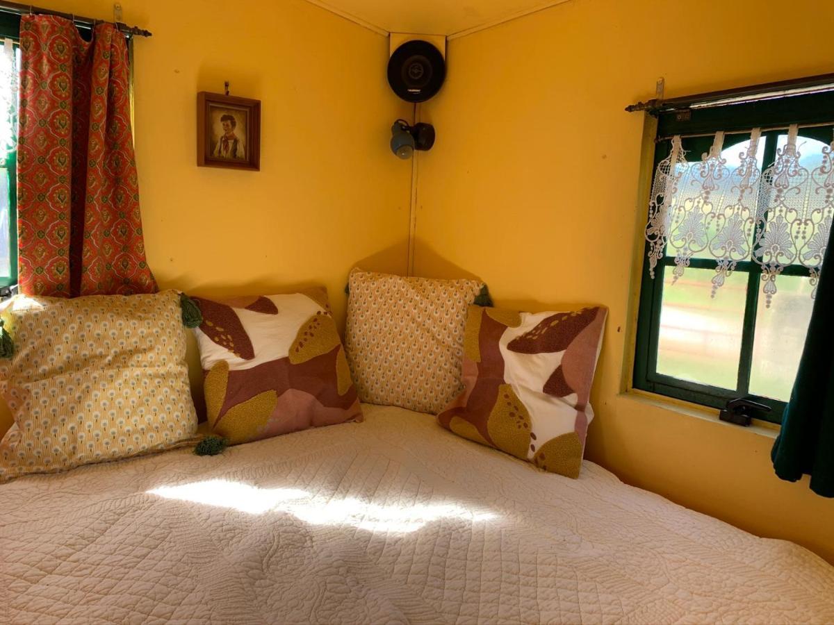 Relais Des Chaux Bed & Breakfast Saint-Jean-des-Ollieres ภายนอก รูปภาพ