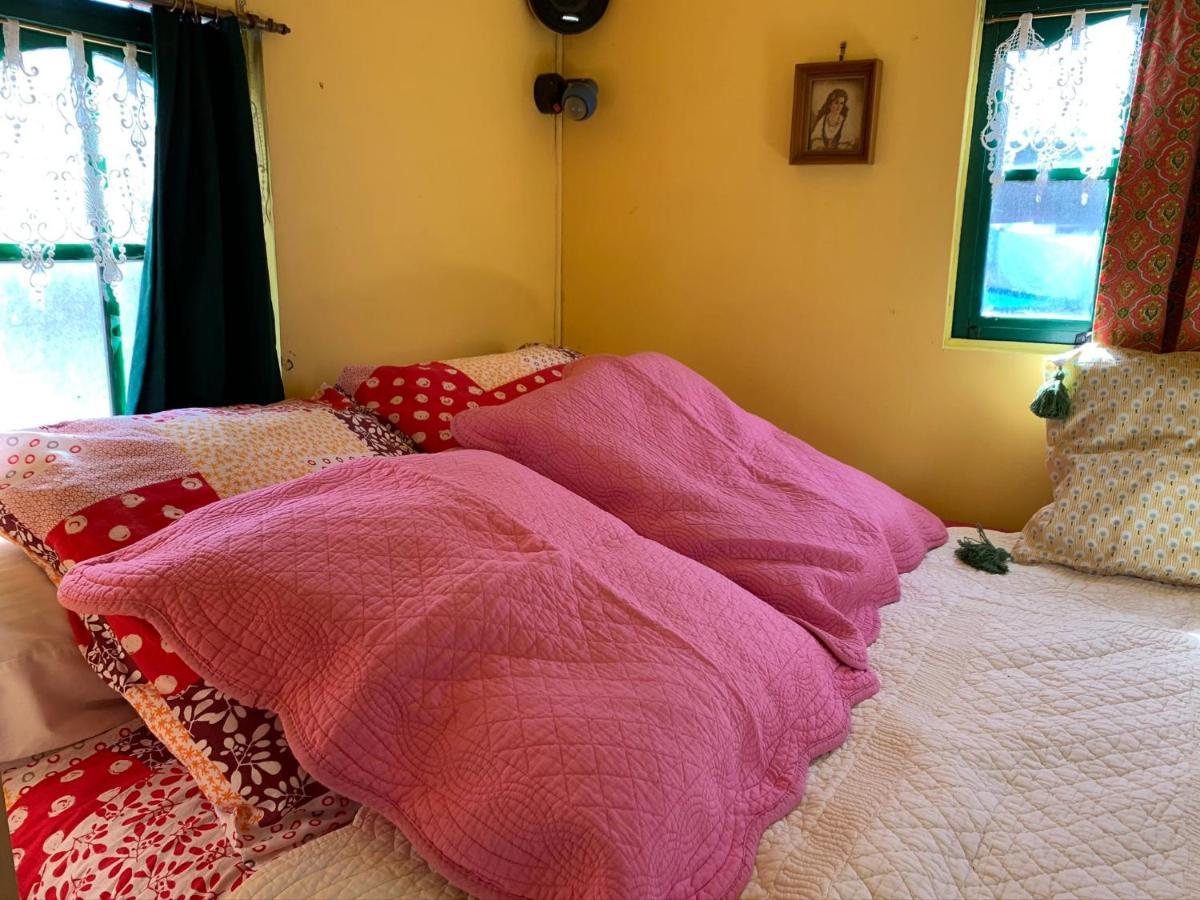 Relais Des Chaux Bed & Breakfast Saint-Jean-des-Ollieres ภายนอก รูปภาพ