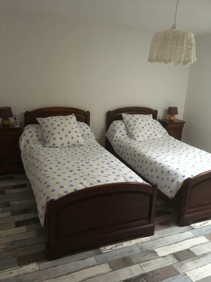 Relais Des Chaux Bed & Breakfast Saint-Jean-des-Ollieres ภายนอก รูปภาพ